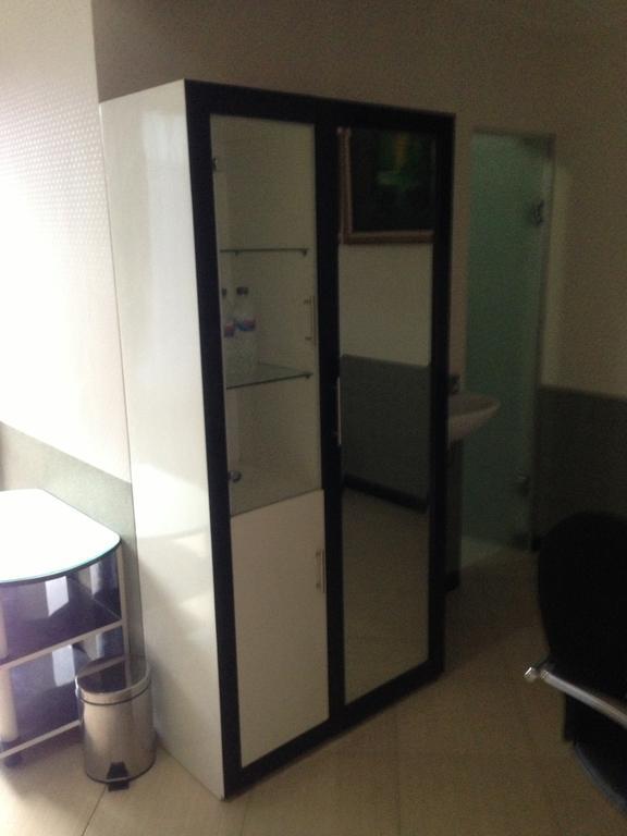 Global Inn Keluarga Sedati Номер фото